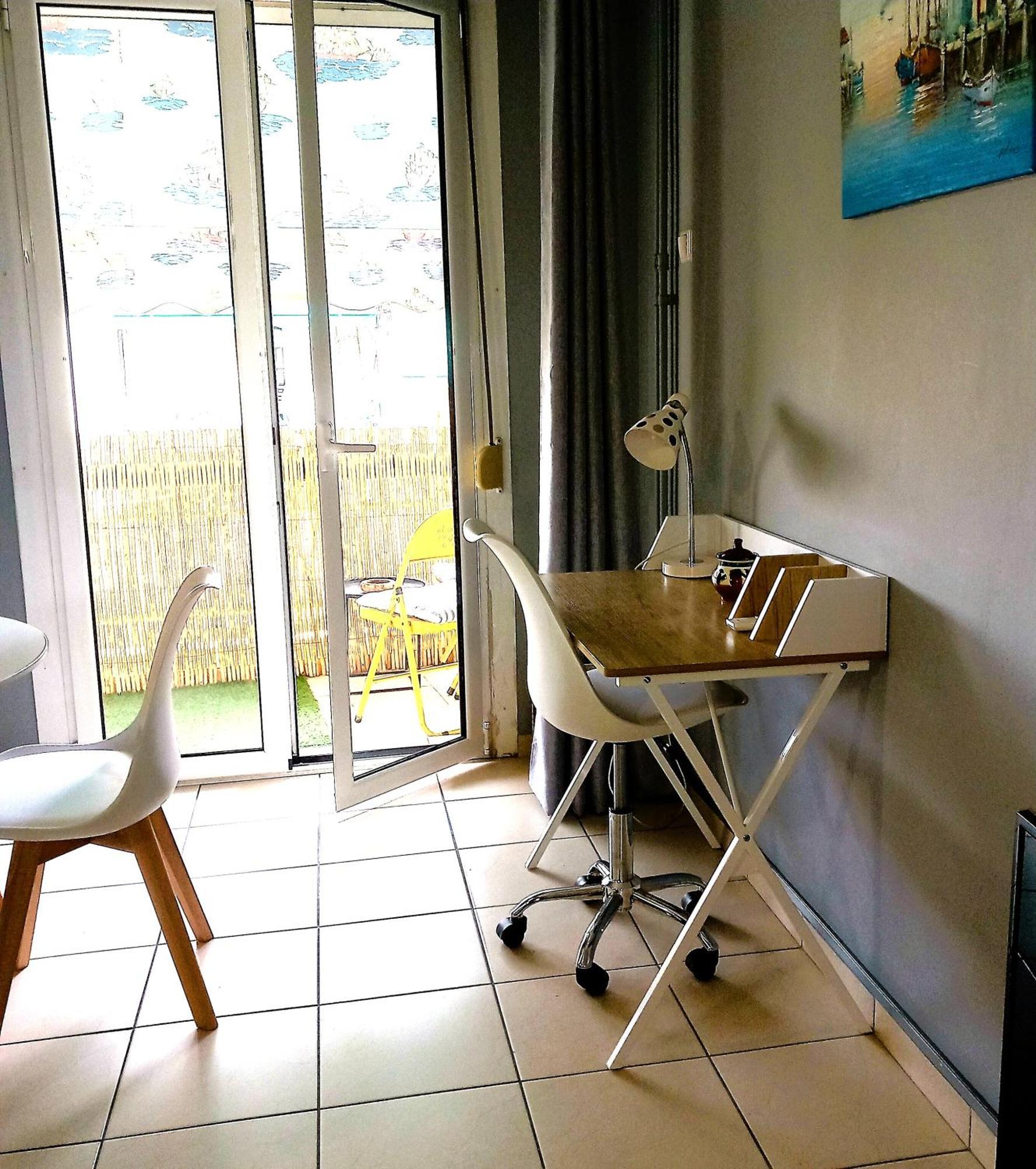 Beautiful Apartment In Koukaki! Athen Exterior foto